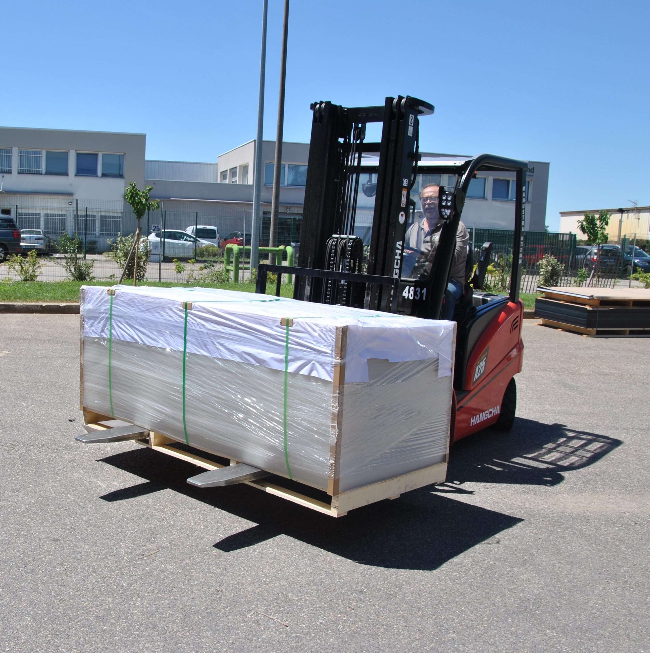 FOURNISSEURS,approvisionnement,fabricants,sources,composites,plastique,ethique,mitsubishi,profilan,isovolta,saintgobain,vonroll